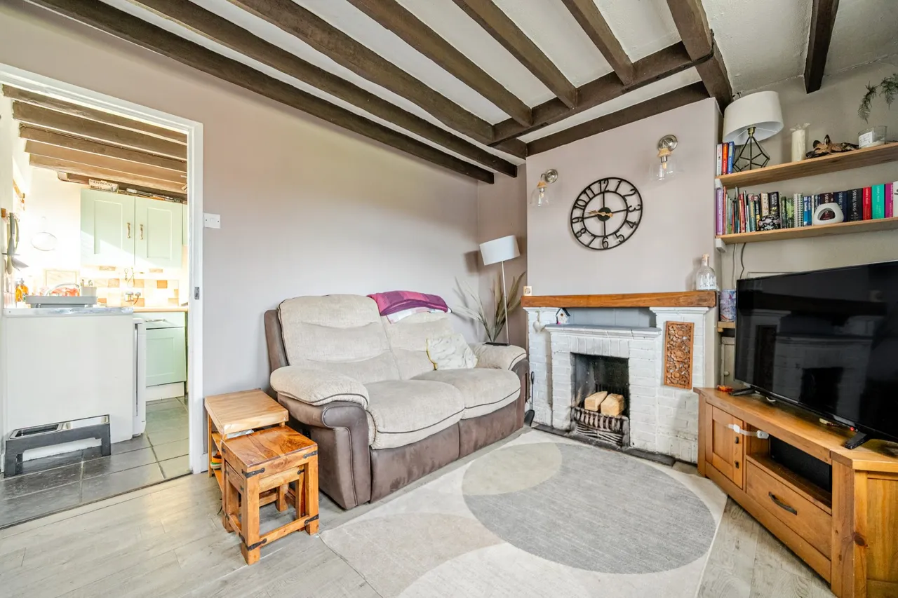 Kings Road, Farncombe, GU7, photo 5