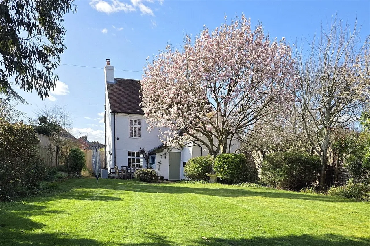 Main Road, Nutbourne, PO18, photo 15