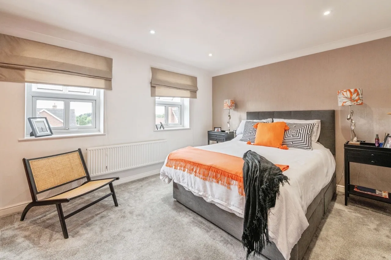 Buttell Close, Grays, Essex, RM17, photo 21