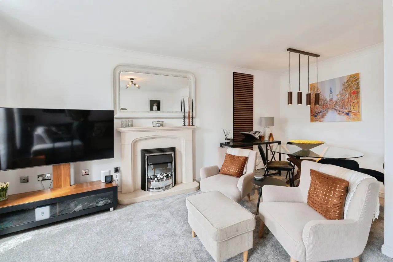 Buttell Close, Grays, Essex, RM17, photo 13