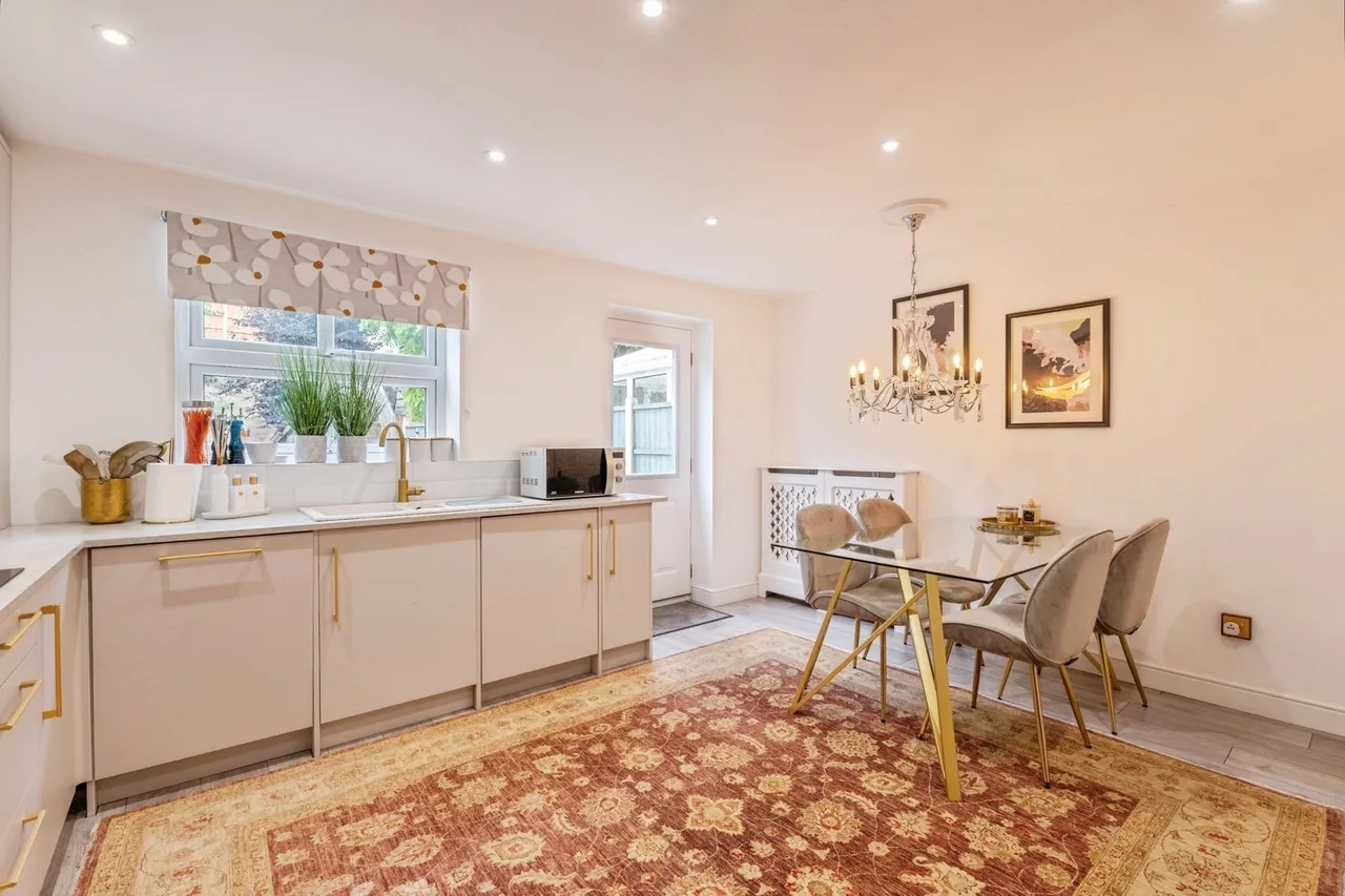 Buttell Close, Grays, Essex, RM17, photo 8