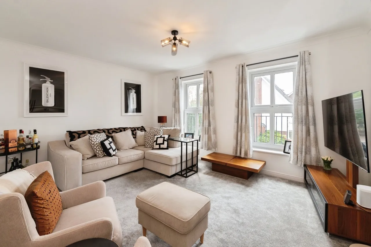 Buttell Close, Grays, Essex, RM17, photo 15