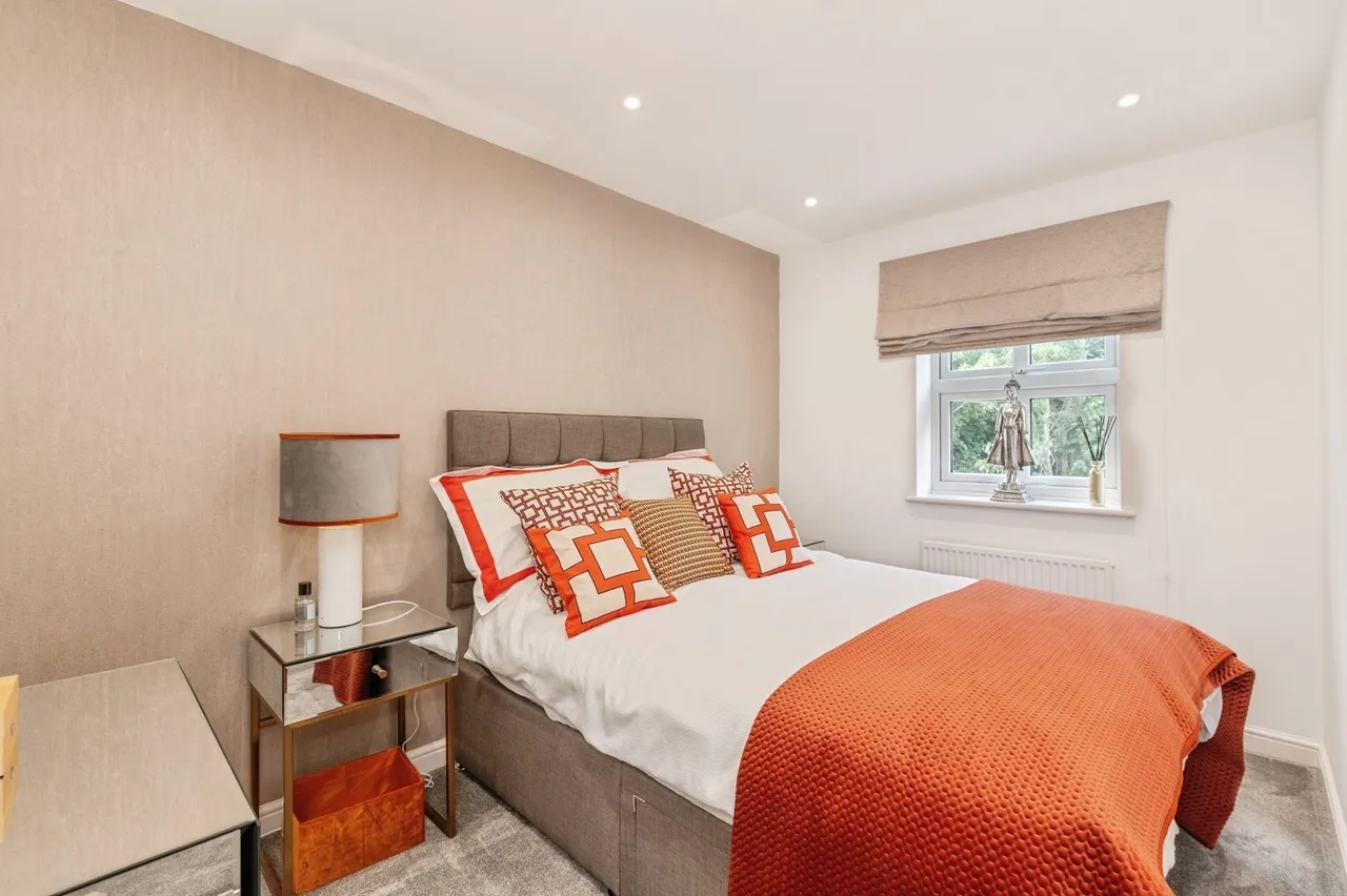Buttell Close, Grays, Essex, RM17, photo 16