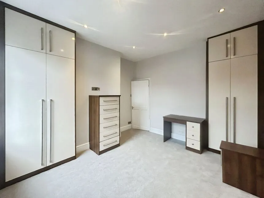 Warren Road, Stockport, SK3, photo 12
