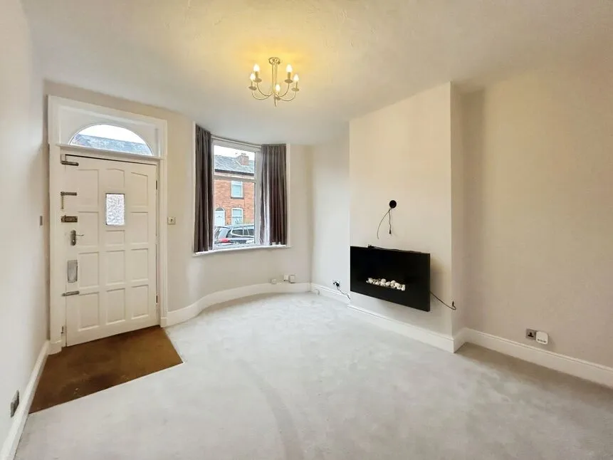 Warren Road, Stockport, SK3, photo 8