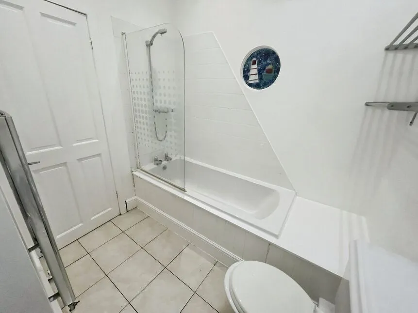 Warren Road, Stockport, SK3, photo 15