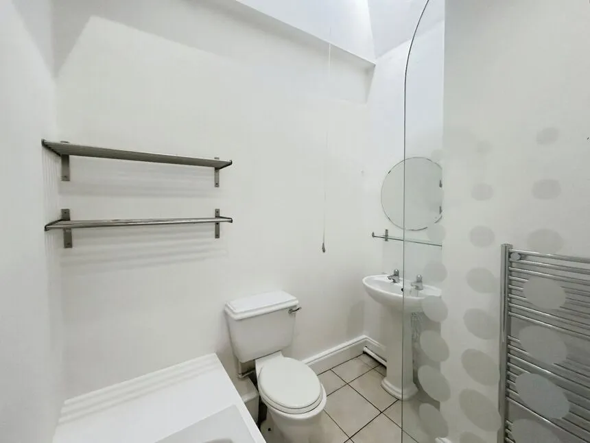Warren Road, Stockport, SK3, photo 16