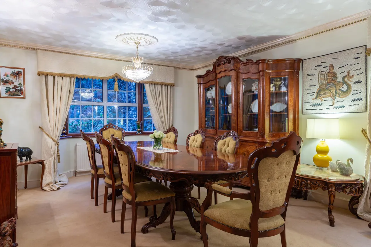 Bush Hill, Winchmore Hill, London, N21, photo 10