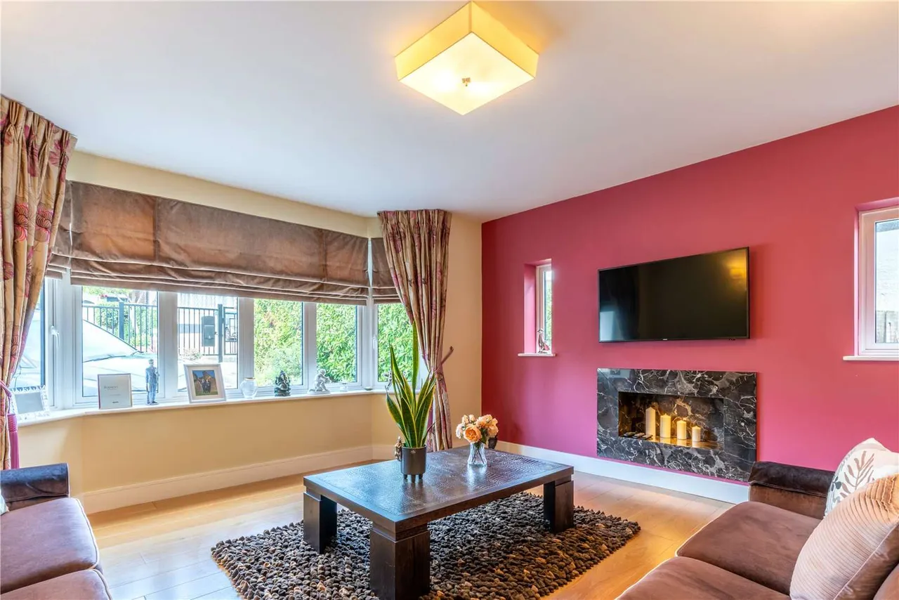 Shelley Grove, Loughton, Essex, IG10 1BY, photo 7