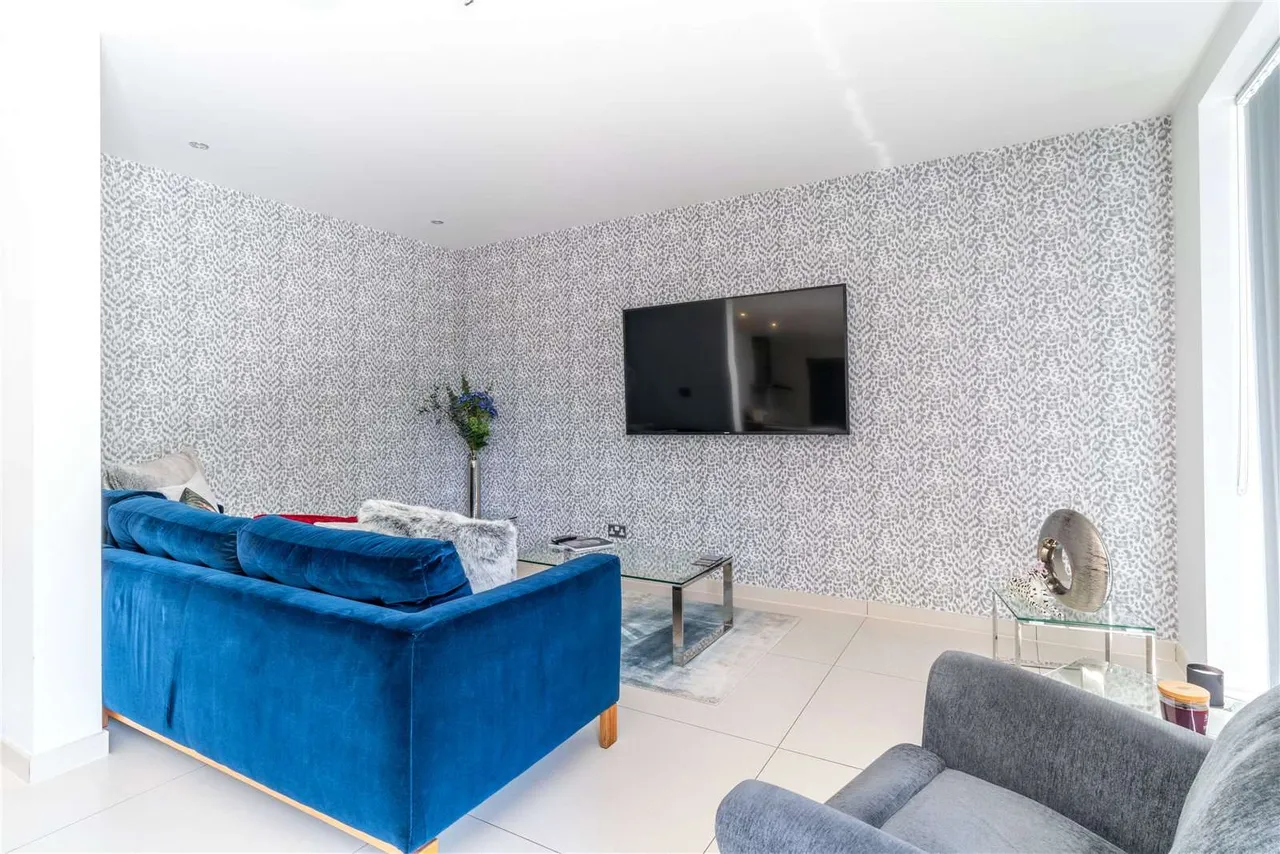Shelley Grove, Loughton, Essex, IG10 1BY, photo 11