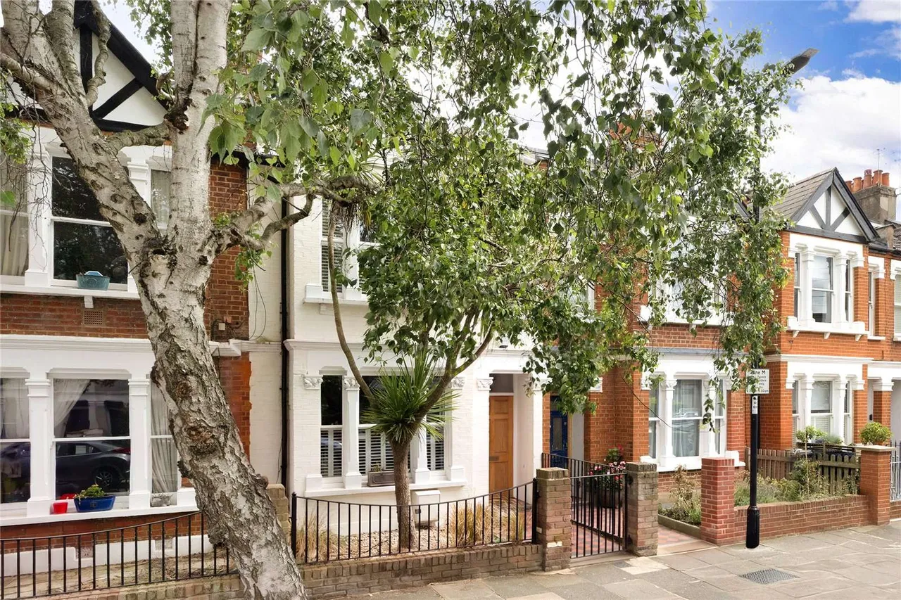 4 bed house for sale — Kent Road, Chiswick, London, W4 5EY