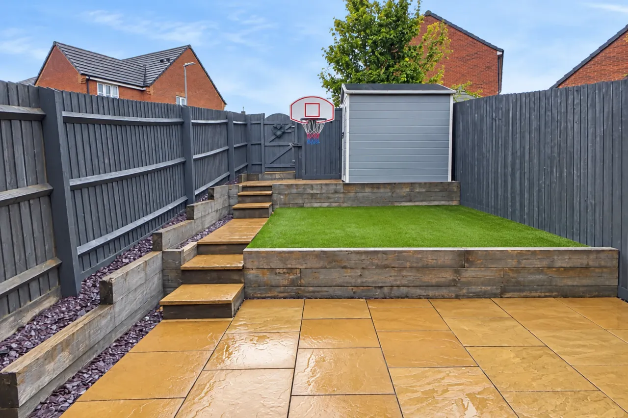 Bullhurst Close, Talke, photo 11