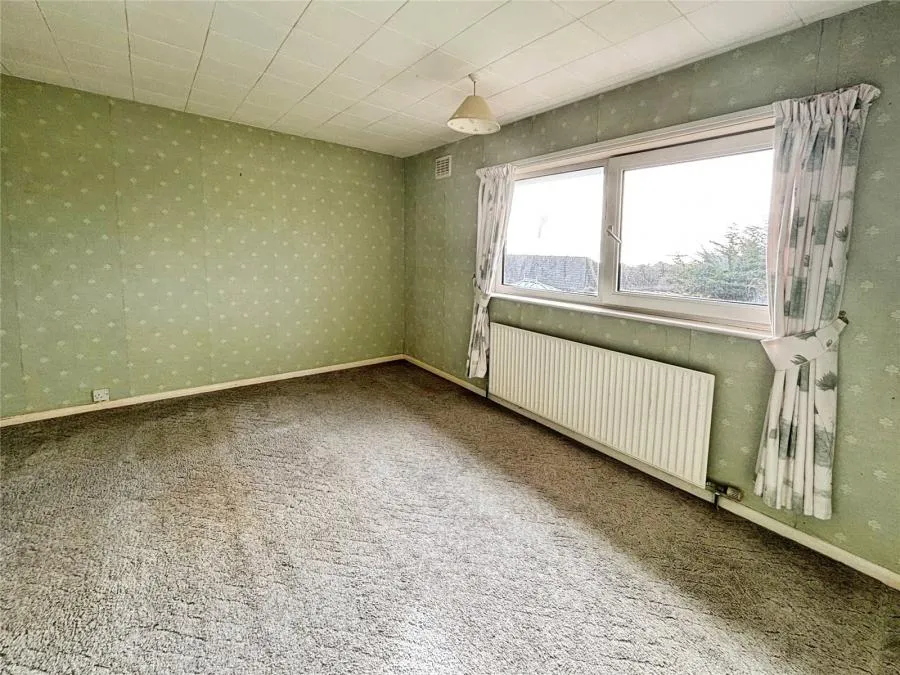 Coronation Drive, Felixstowe, IP11, photo 9