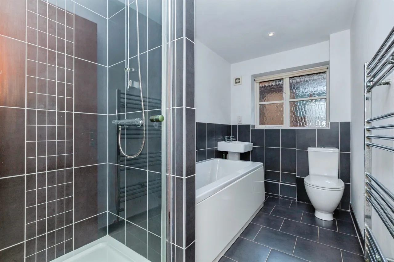 Gilmorton Avenue, Leicester, LE2, photo 5