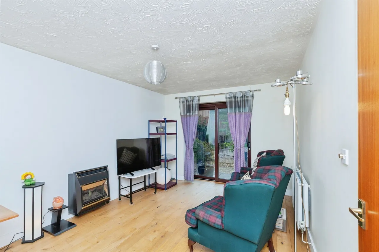 Gilmorton Avenue, Leicester, LE2, photo 2