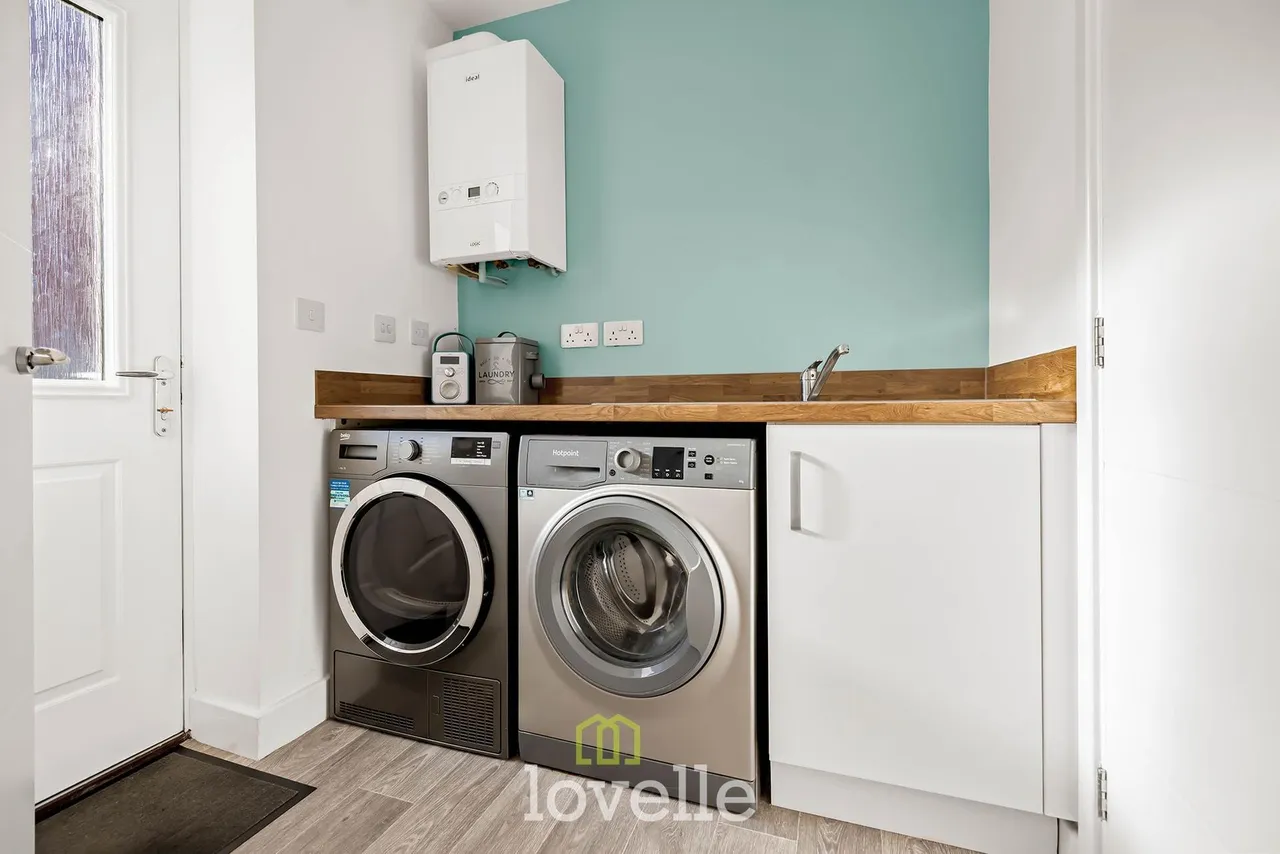 Edinburgh Way, Scartho Top, DN33, photo 6