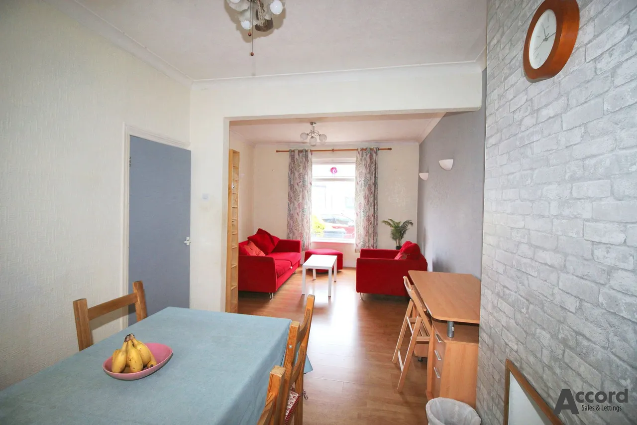 Guildford Road, Ilford, IG3, photo 3