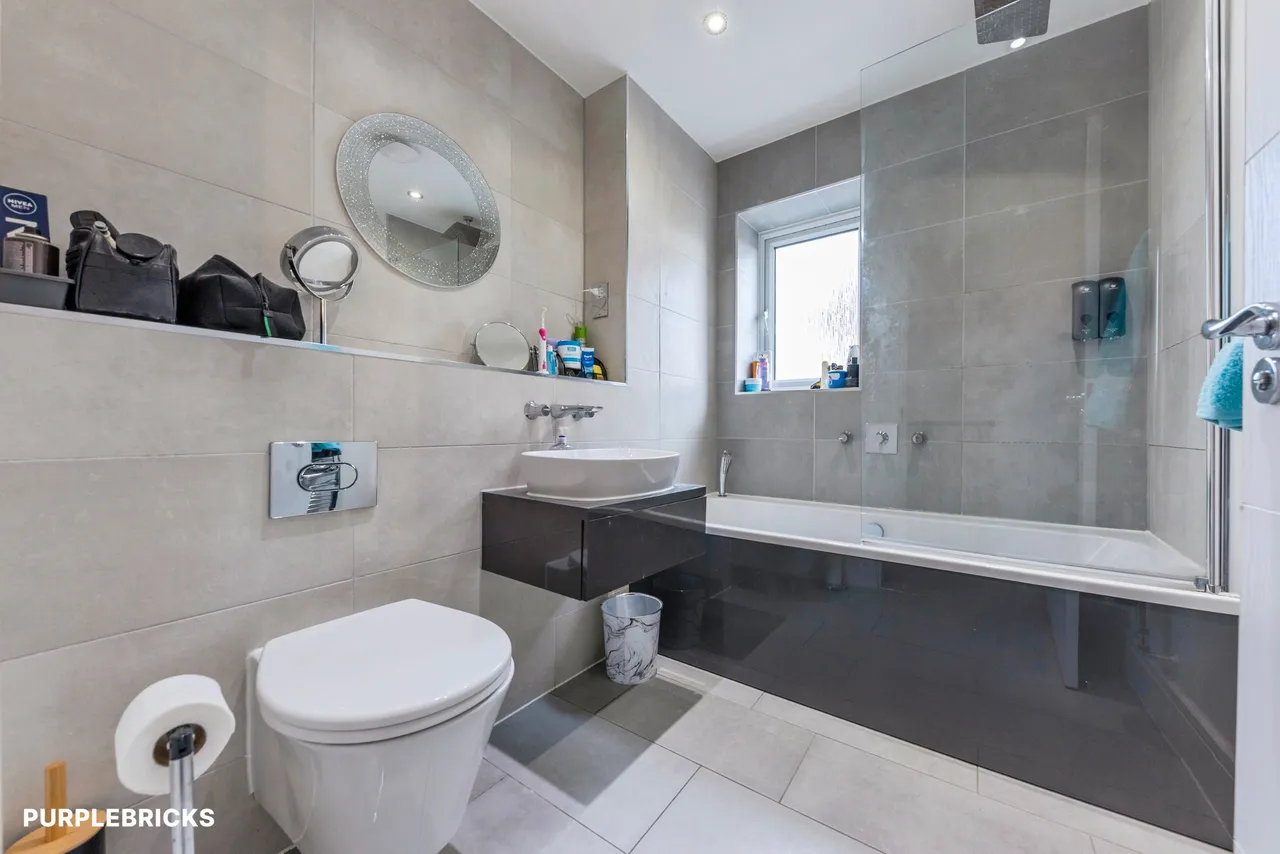 Ribbon Pond Drive, Newark, NG24, photo 29