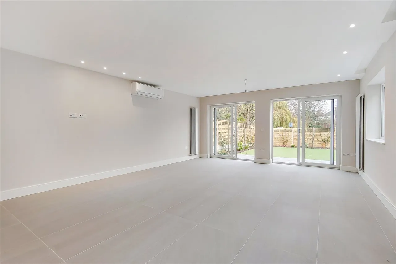 Bridge Lane, London, NW11, photo 8