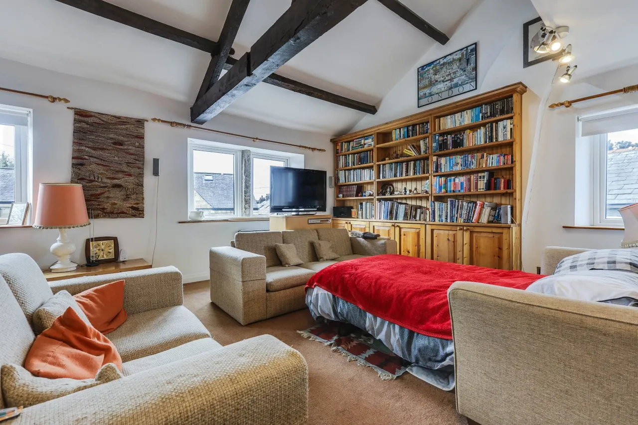 Temperance Court, Horsforth, LS18, photo 5