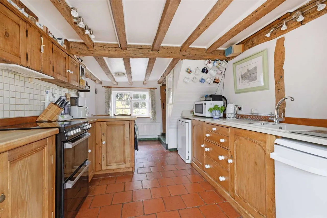 Piddington Lane, Wheeler End, HP14, photo 4