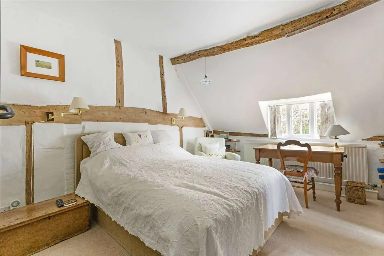 Piddington Lane, Wheeler End, HP14, photo 6