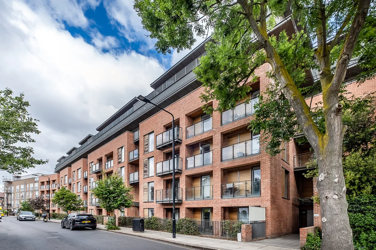 3 bed flat for sale — Maygrove Road, London, NW6