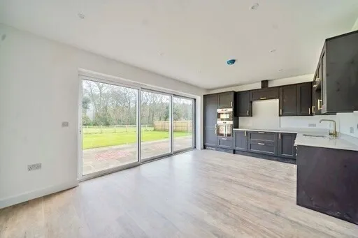 Tinkers Lane, Wigginton, HP23, photo 2