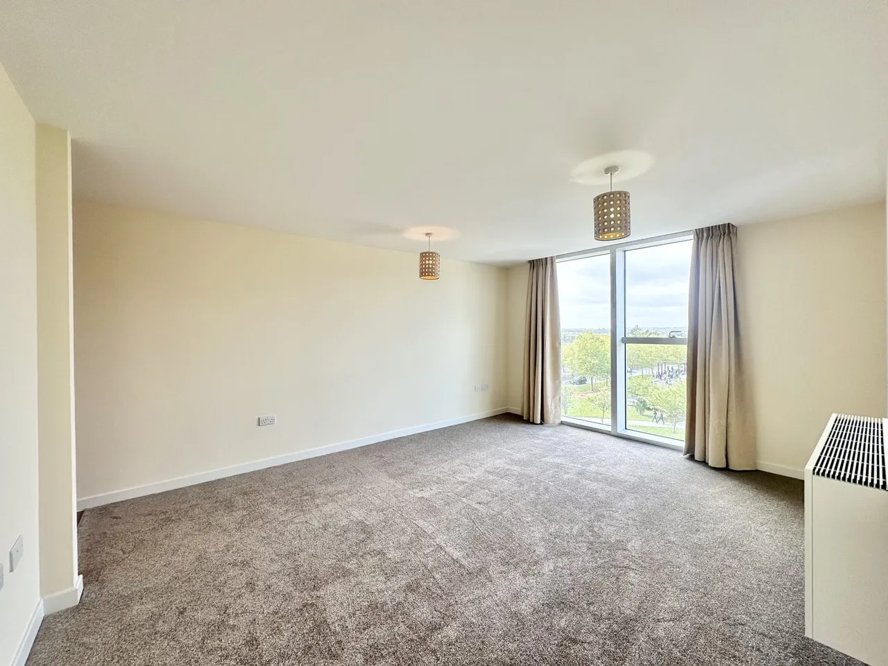 Chelsea House, Milton Keynes, 599 Witan Gate, MK9 2BU, photo 2