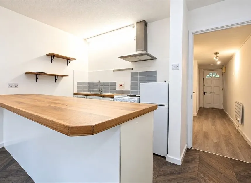 The Grove, Isleworth, TW7, photo 4