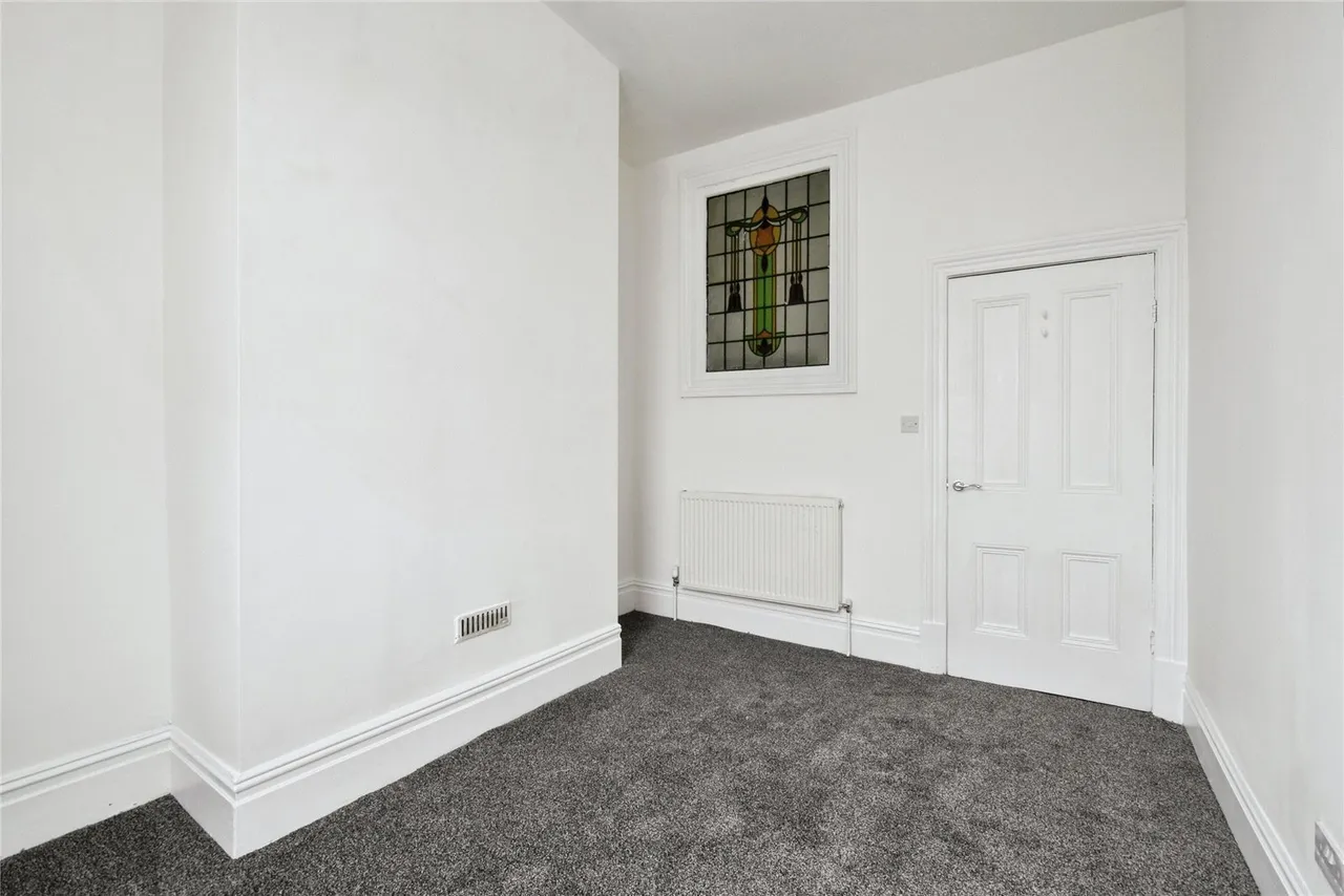 Queen Victoria Road, Llanelli, SA15, photo 23