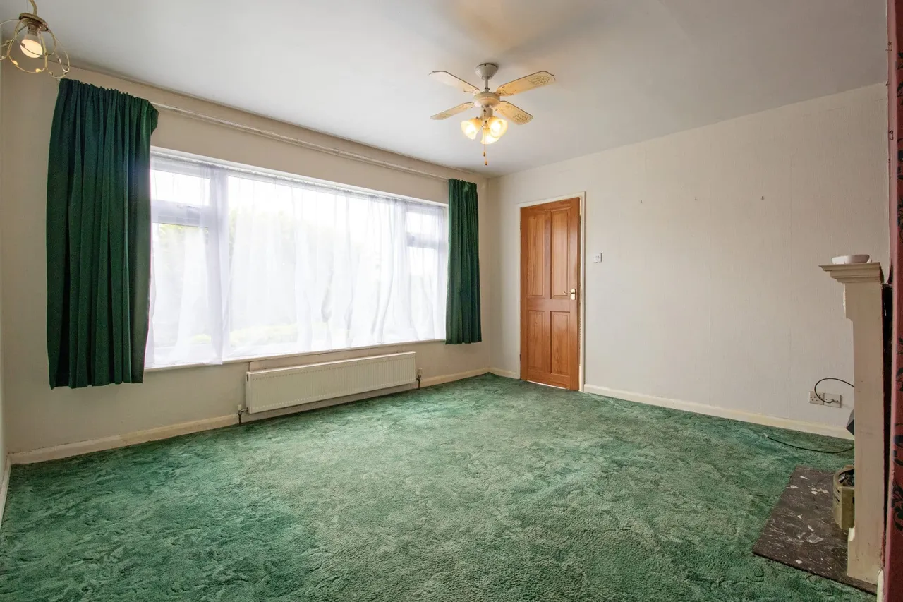 Astley Crescent, Scotter, DN21, photo 2