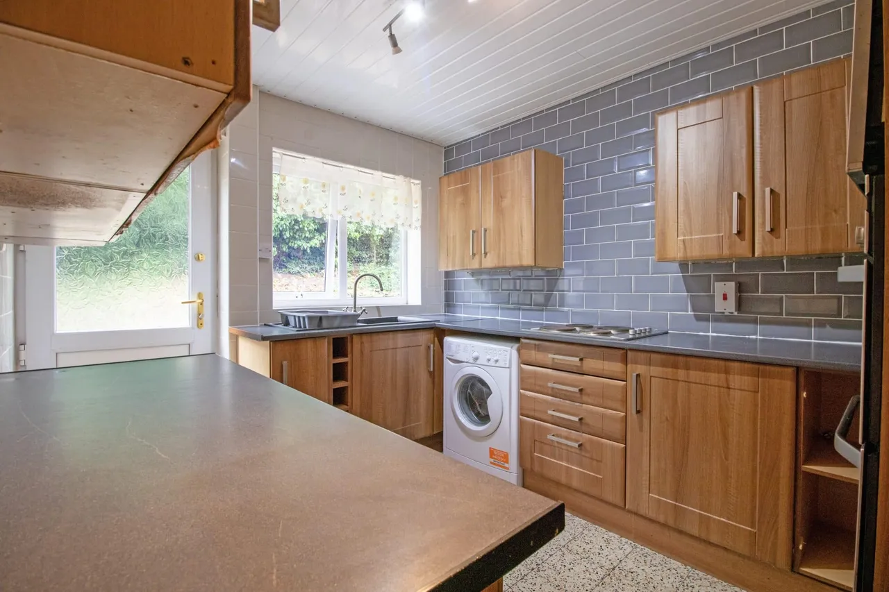Astley Crescent, Scotter, DN21, photo 5