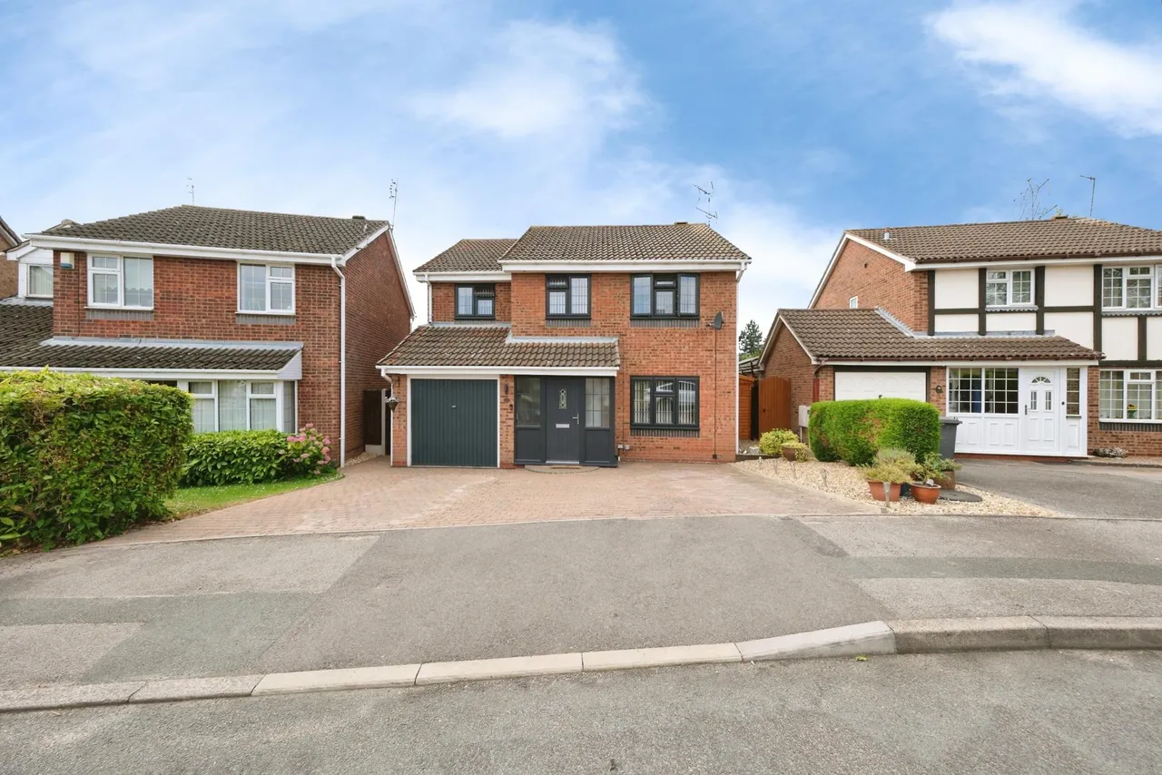 4 bed house for sale, Erdington Way, Nottingham, NG9