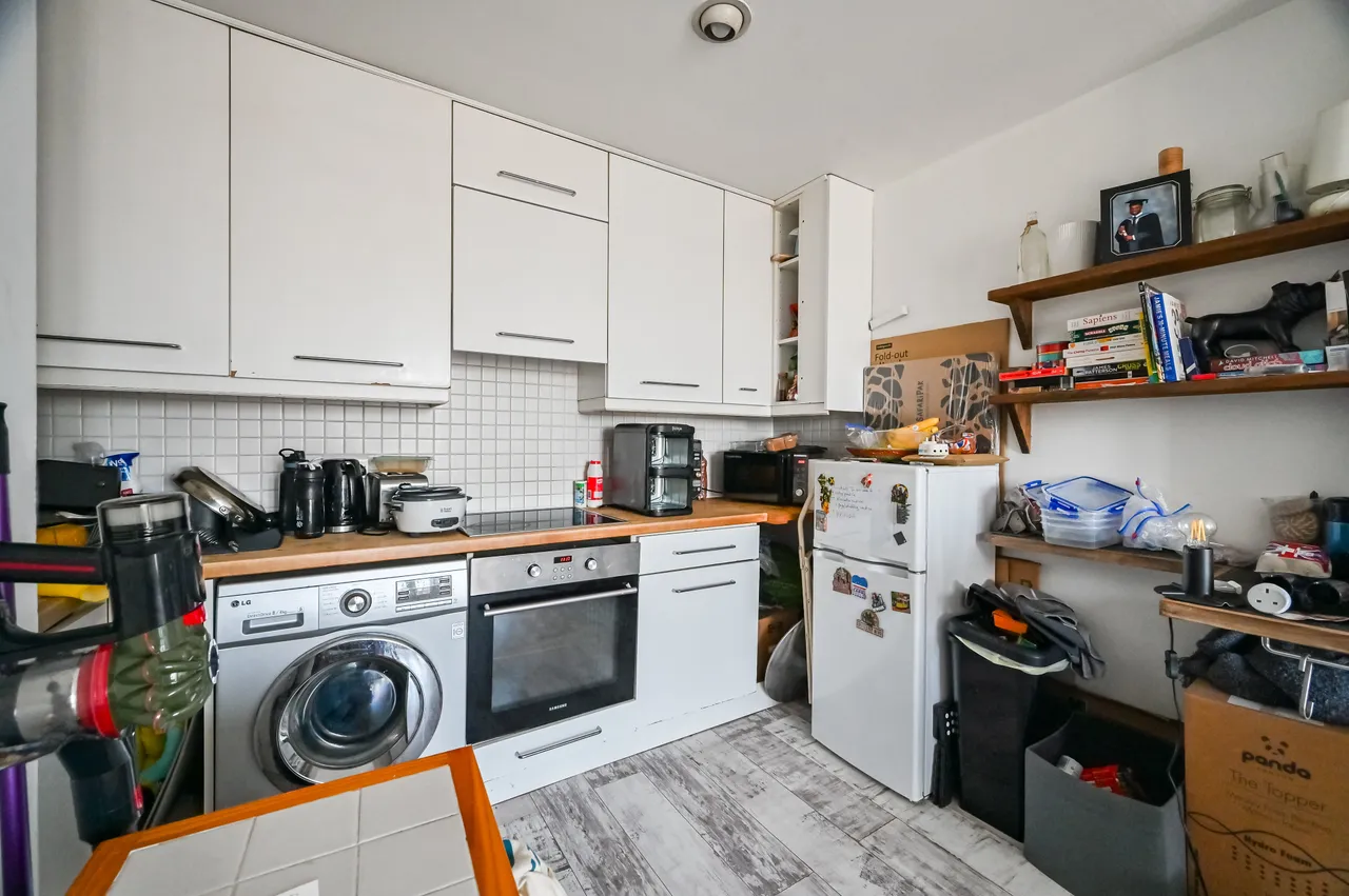 Flat 22 Park East Building, Bow Quarter, 60, Fairfield Road, photo 8
