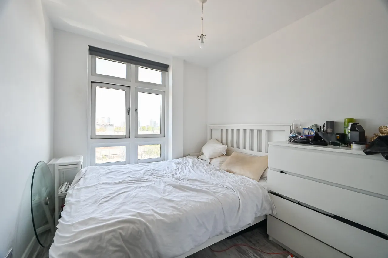 Flat 22 Park East Building, Bow Quarter, 60, Fairfield Road, photo 3