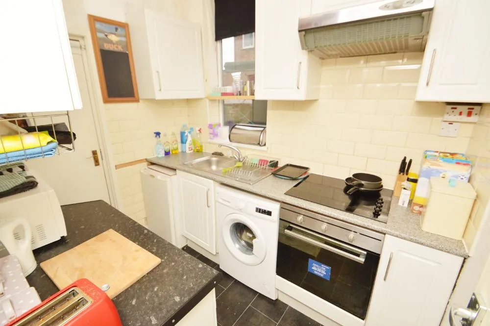 Kathleen Grove, Rusholme, M14, photo 2