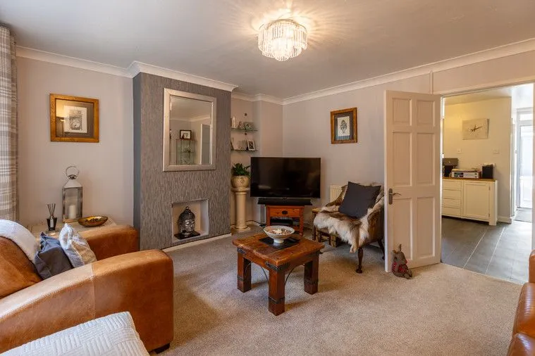 Station Close, Walsall, WS3, photo 7