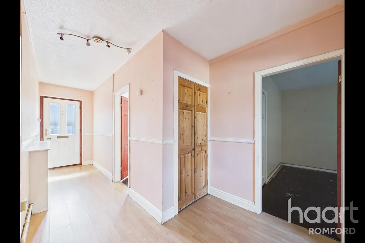 Chelmsford Avenue, Romford, RM5, photo 6