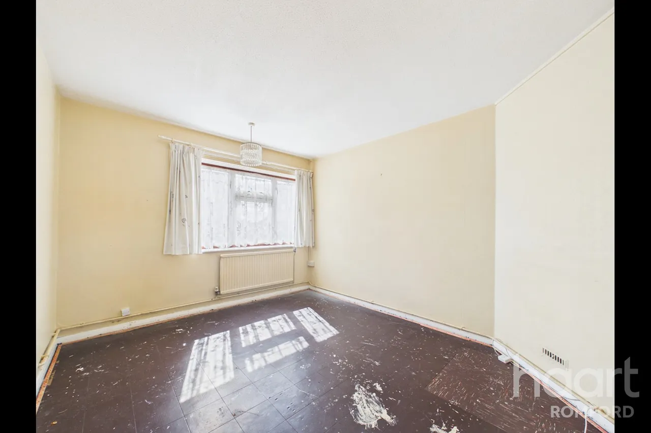 Chelmsford Avenue, Romford, RM5, photo 7
