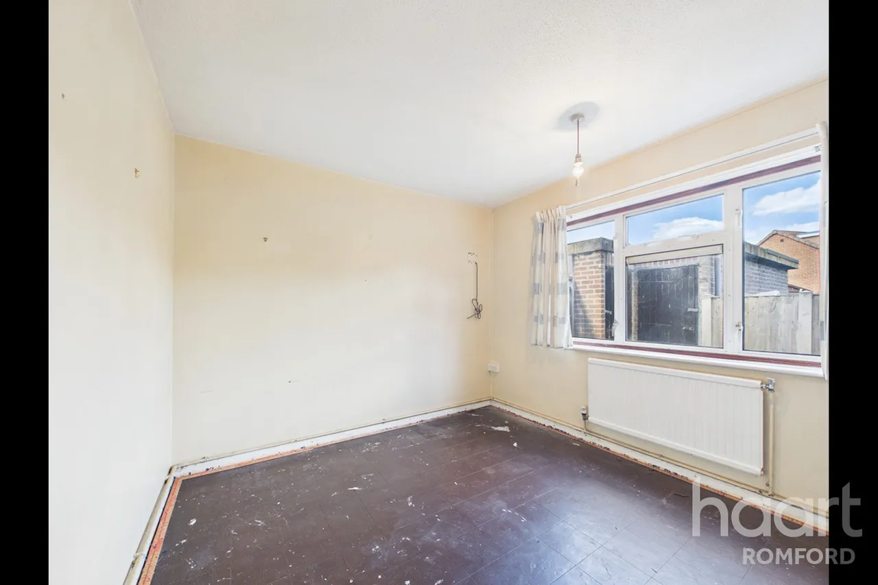 Chelmsford Avenue, Romford, RM5, photo 9