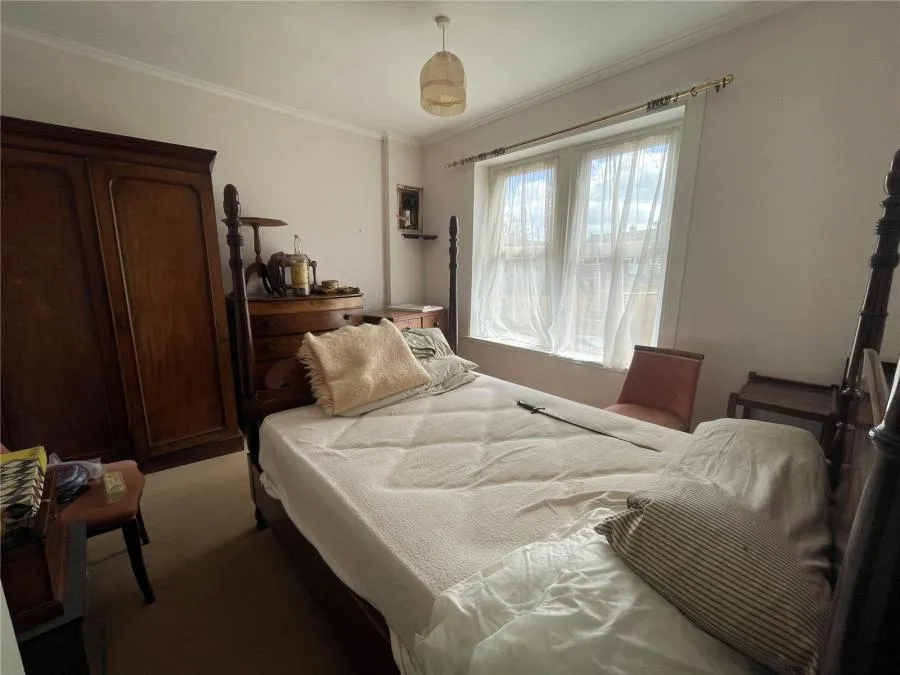 Clarence Road, Wroxall, PO38, photo 6