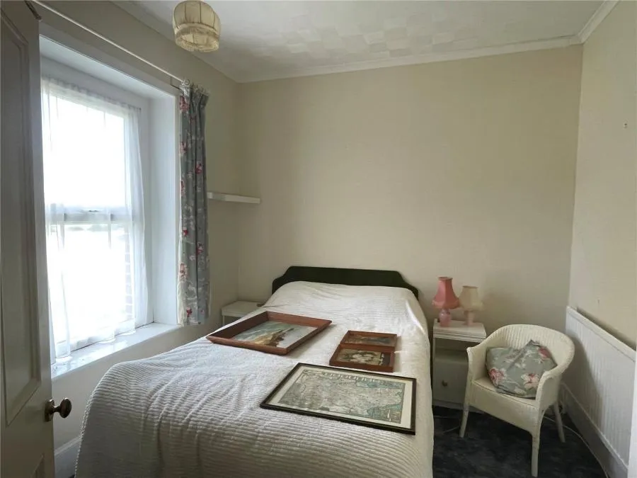 Clarence Road, Wroxall, PO38, photo 7