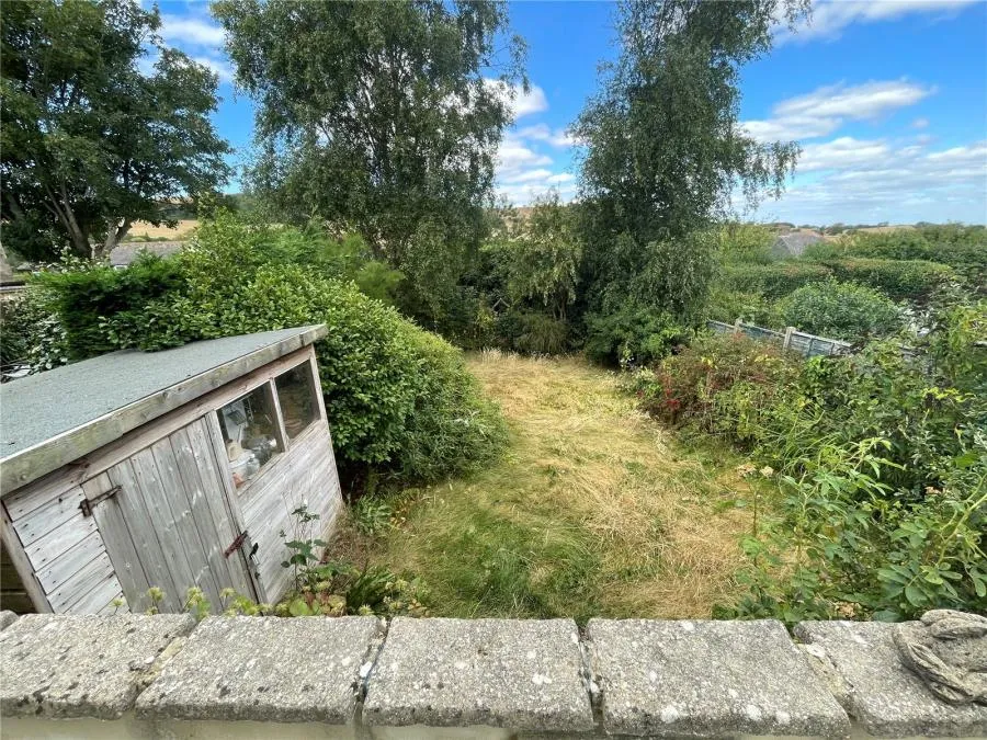 Clarence Road, Wroxall, PO38, photo 2