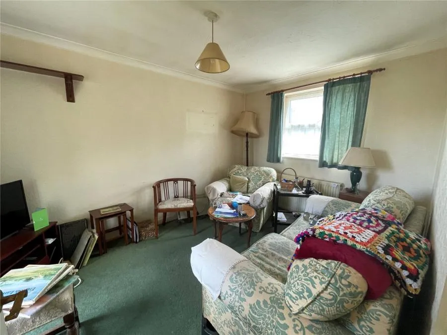 Clarence Road, Wroxall, PO38, photo 4