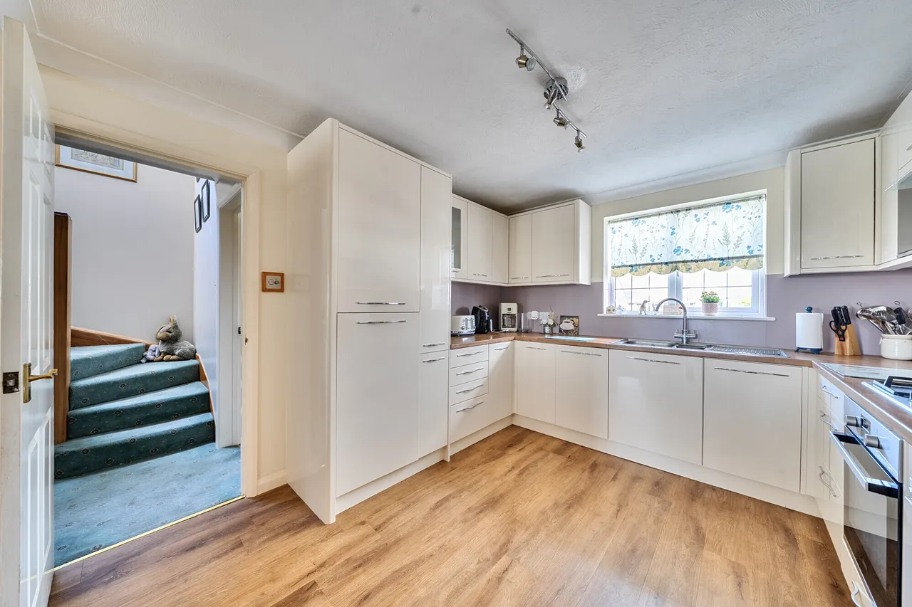 Brighton Road, Lancing, BN15, photo 16