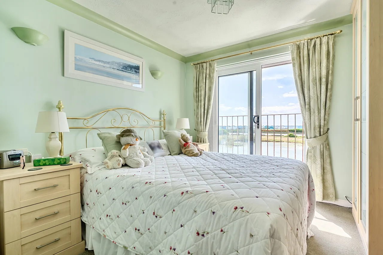Brighton Road, Lancing, BN15, photo 7