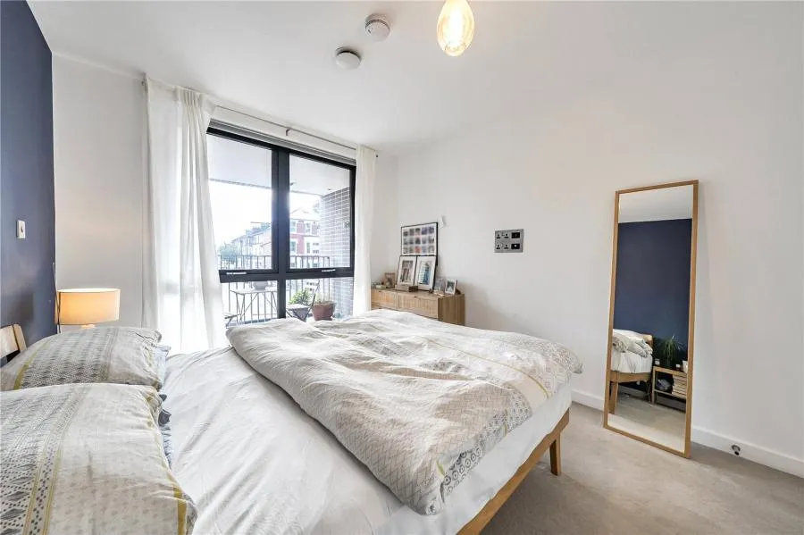 Clapham Road, London, SW9, photo 6