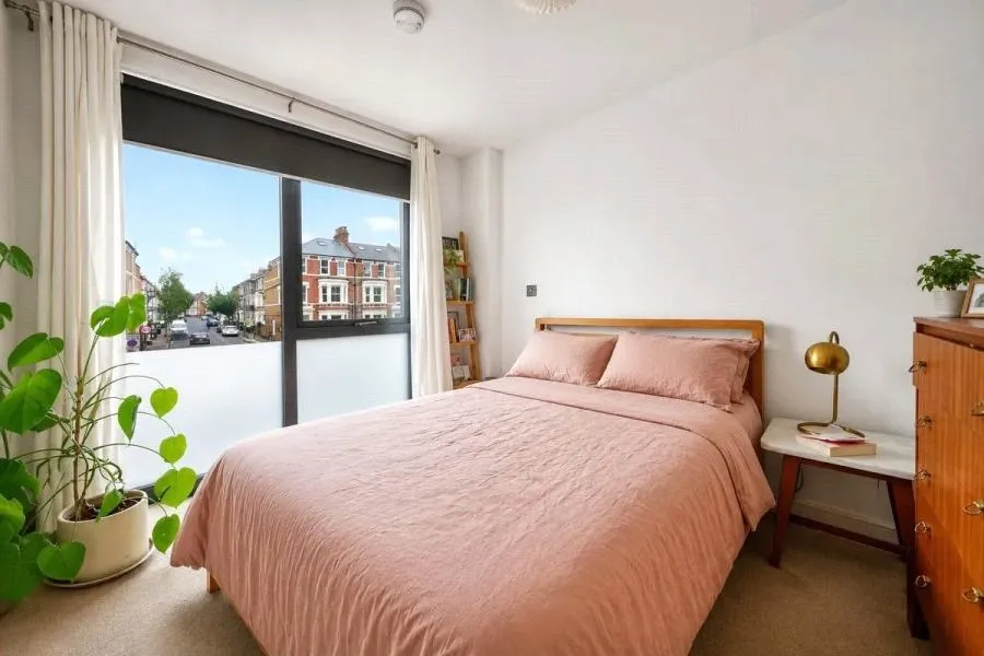 Clapham Road, London, SW9, photo 8