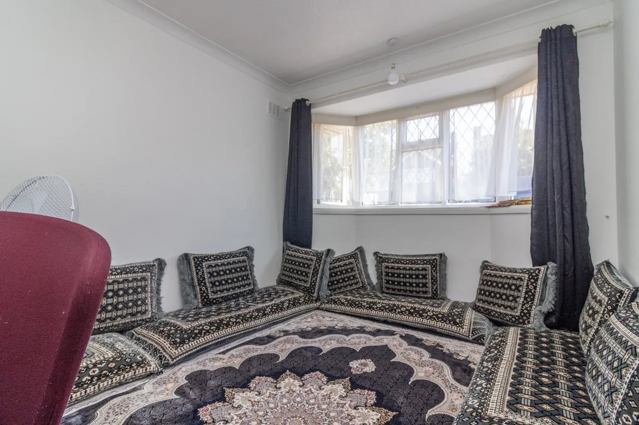 Susan Avenue, Leicester, Leicester, LE5 6GF, photo 3